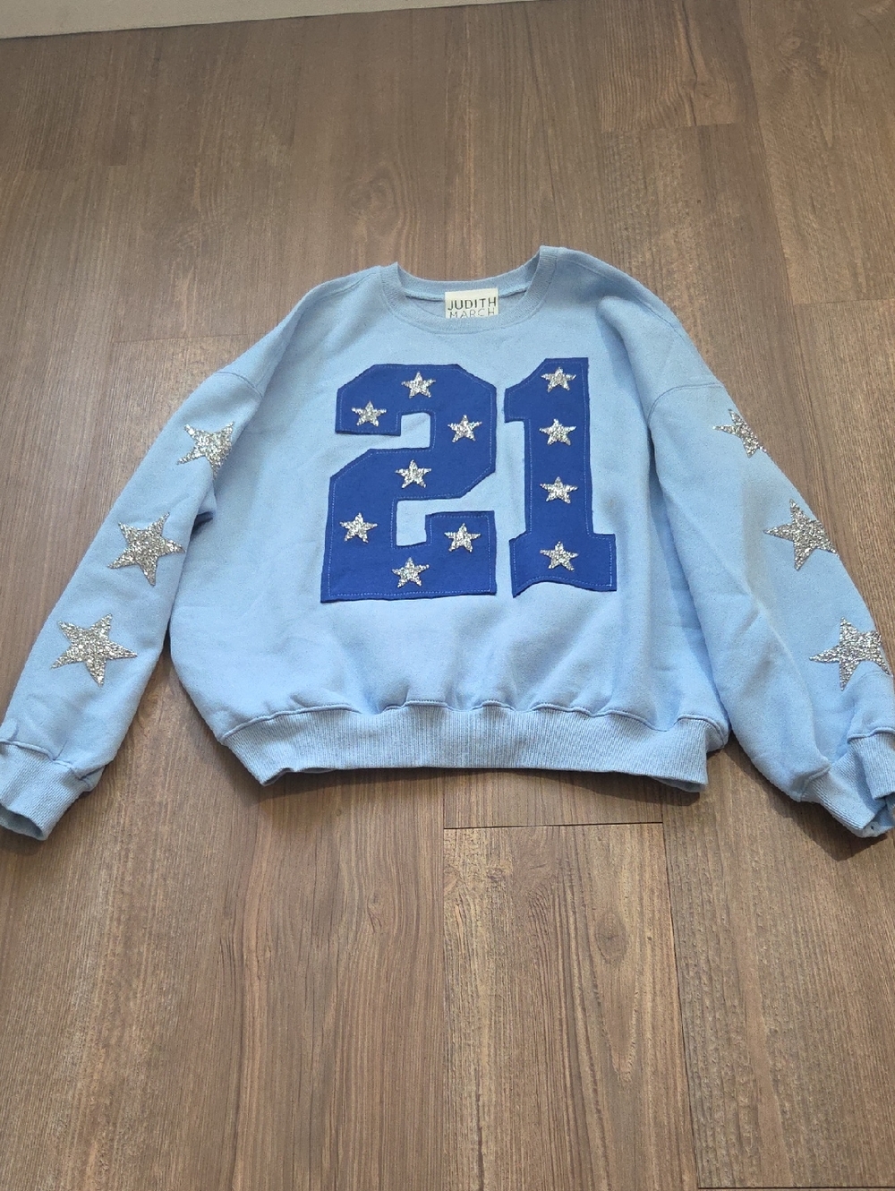 Judith March Light Blue '21' Star Sweatshirt